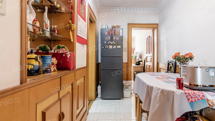 梅川二街坊二手房实景图