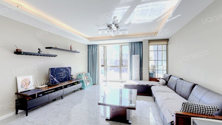 春季星空二手房实景图