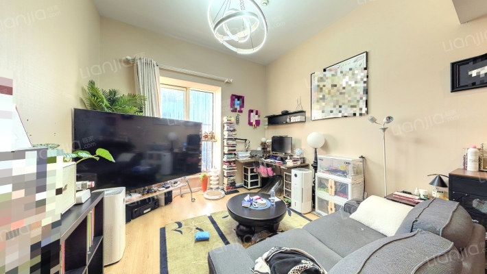 世界侨商中心二手房实景图