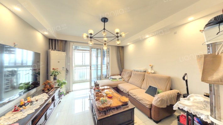 源枫景苑二手房实景图