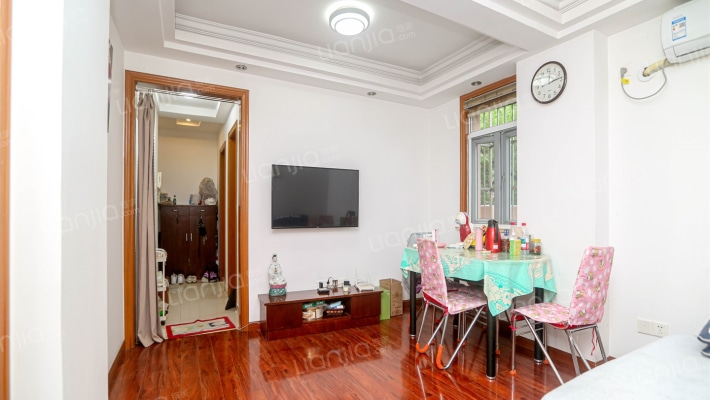 海运新村二手房实景图