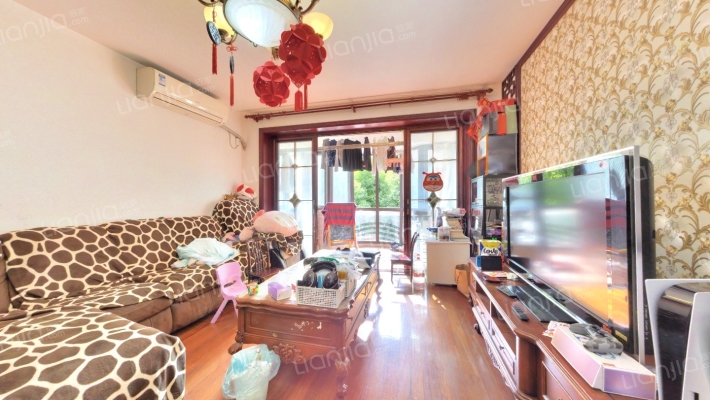 天山新苑二手房实景图