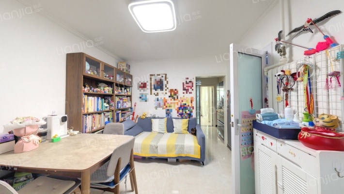 花园路18号院二手房实景图