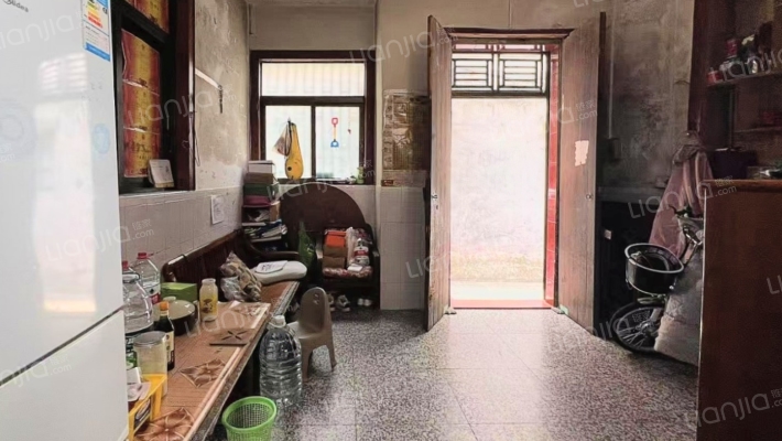 新沙坊路二手房实景图