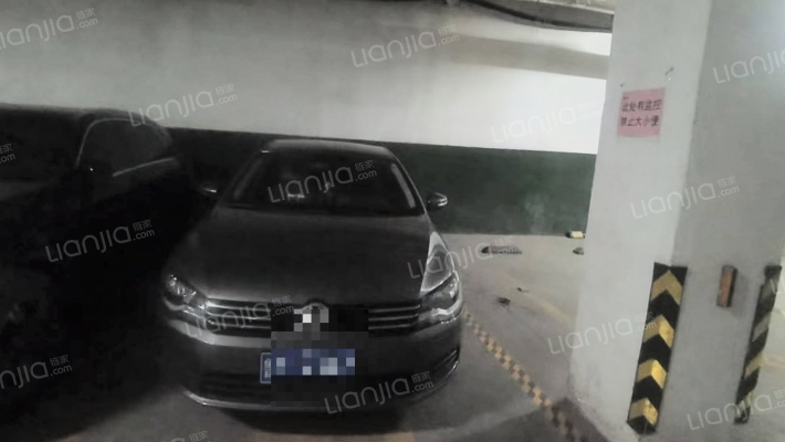 鲁能领秀城四区二手房实景图