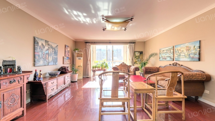 新怡家园二手房实景图