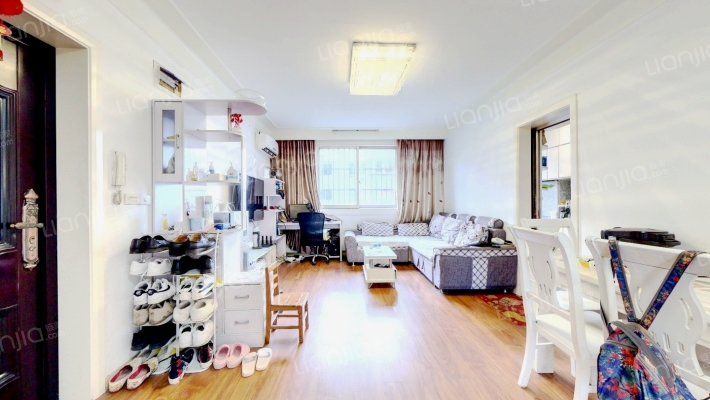 汇城公寓二手房实景图