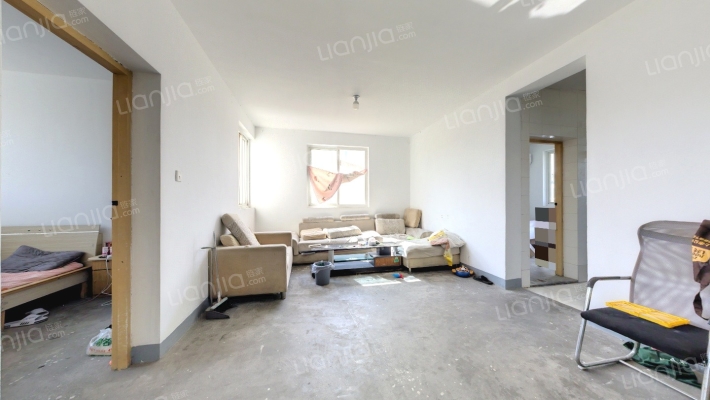 新铜花苑清风园二手房实景图