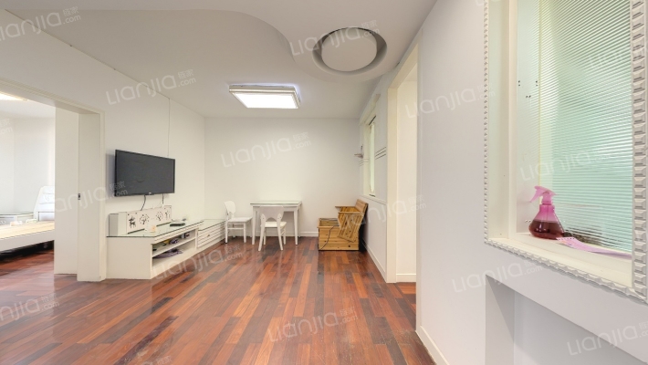 荣成雅居苑二手房实景图