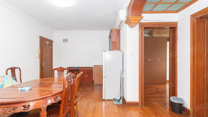 儿科大楼二手房实景图