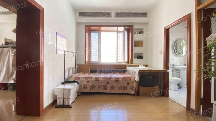 鸿翔街二手房实景图