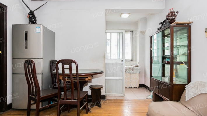 新长征花苑二手房实景图