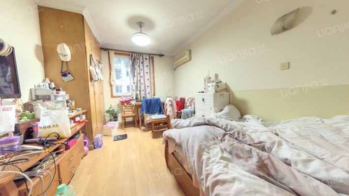 上钢一村二手房实景图