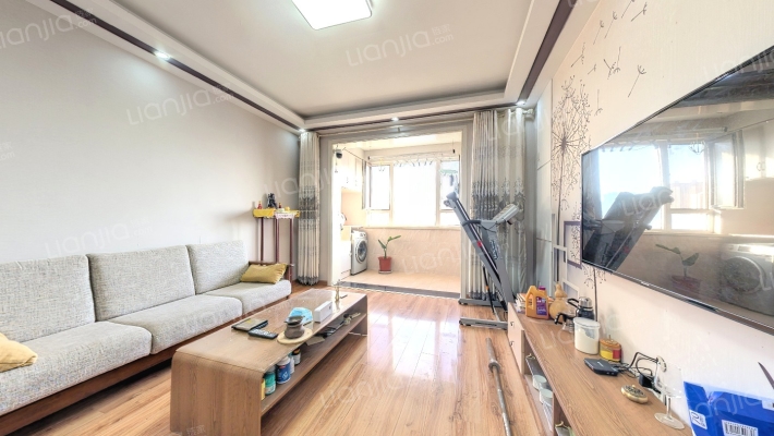 翡翠外滩二手房实景图