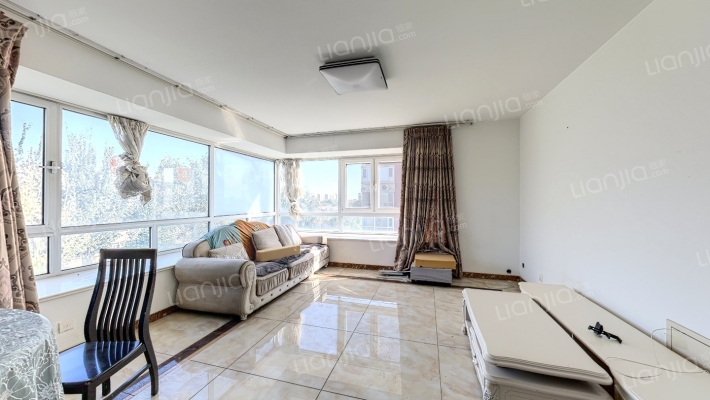 龙熙顺景丁区二手房实景图