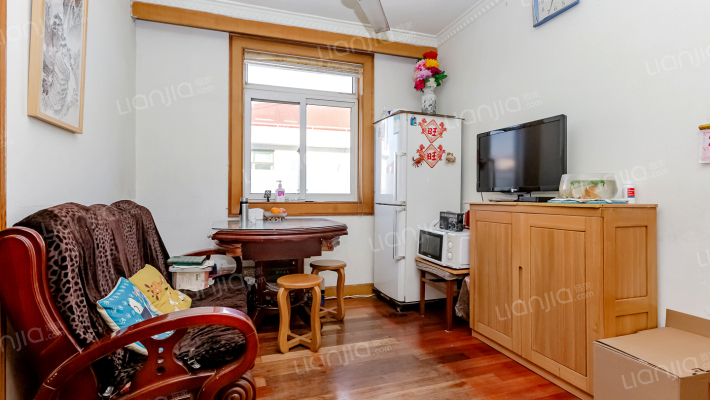 灵石路896弄二手房实景图