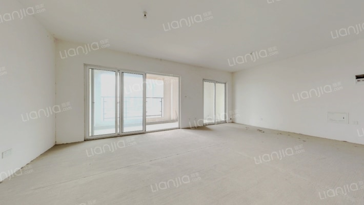 置信丹郡湖岸二手房实景图