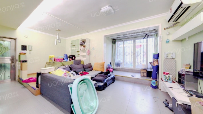 学府花园二手房实景图