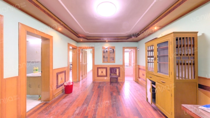 名人花苑二手房实景图