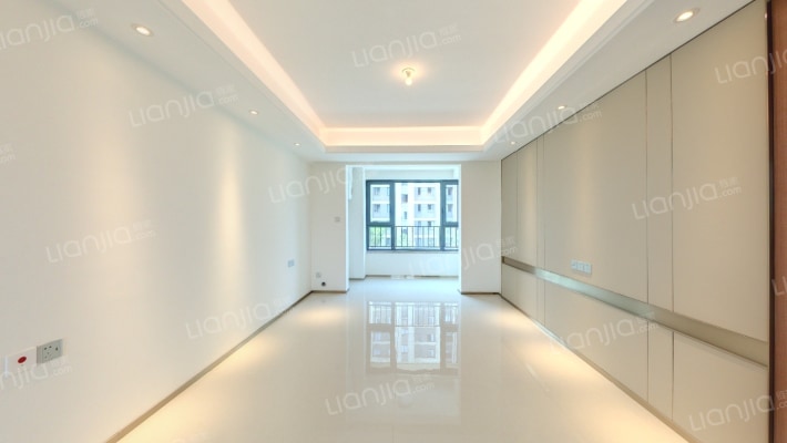 合景领峰二手房实景图