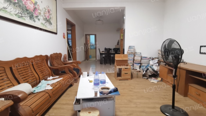 东泰花园泰华苑二手房实景图
