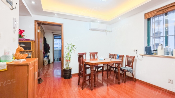 西三里桥路9弄二手房实景图