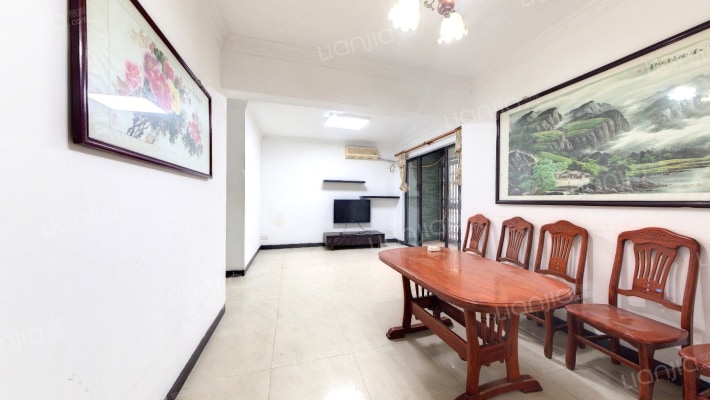 岭南花园二手房实景图