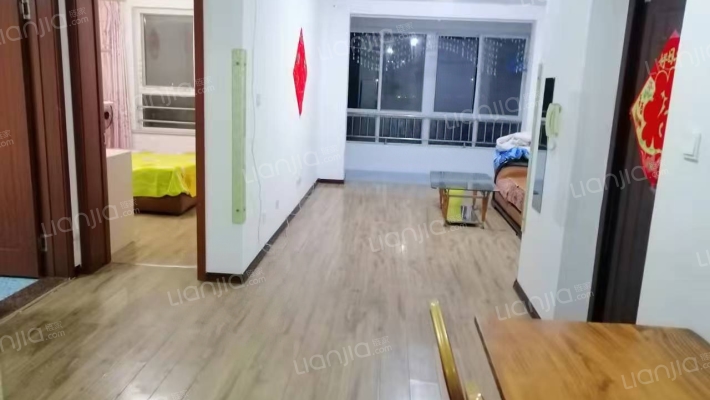 胶州湾金海湾小区二手房实景图