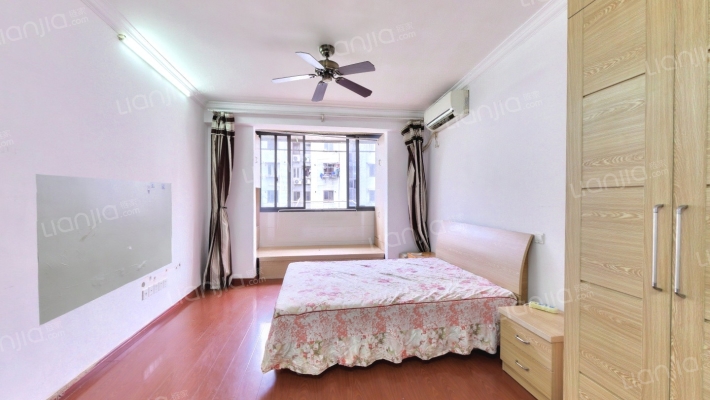 王满小区二手房实景图