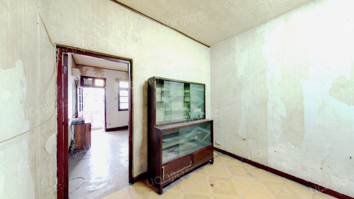 凤山路125号二手房实景图