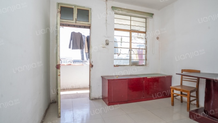 葛仙新村二手房实景图