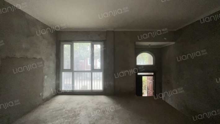 蓝天商务花园二手房实景图