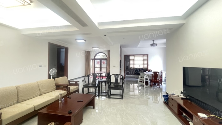 百美山庄二手房实景图