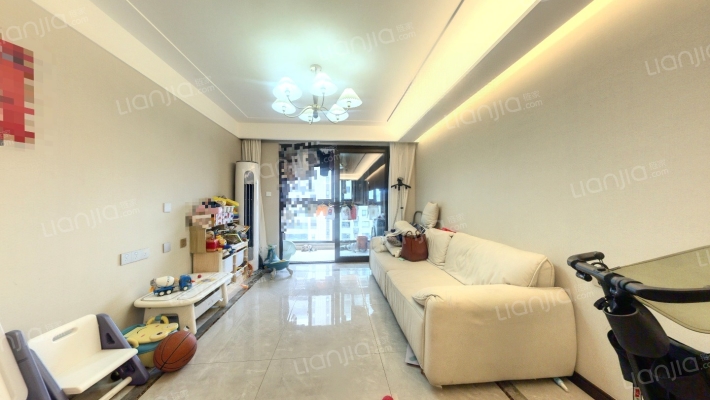 翡翠观澜花苑二手房实景图