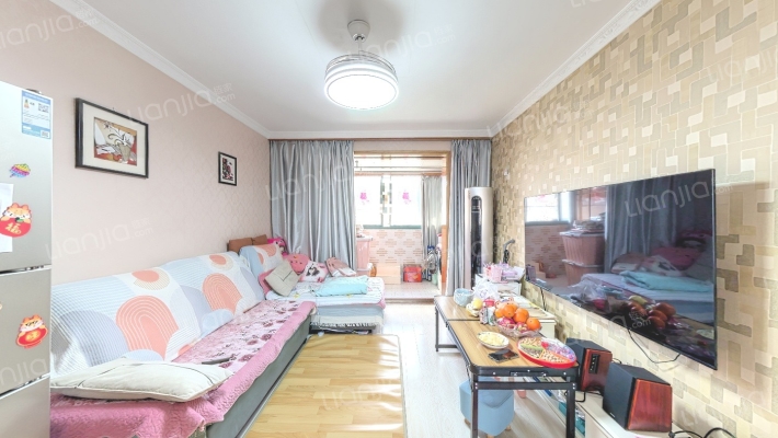 尧建新村二手房实景图