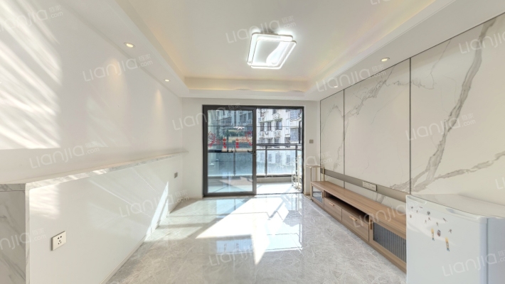 万科喜悦里二手房实景图