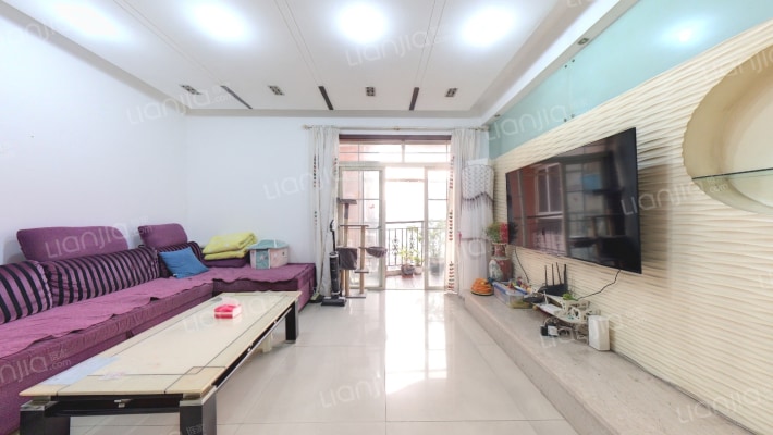 钻石年代二手房实景图