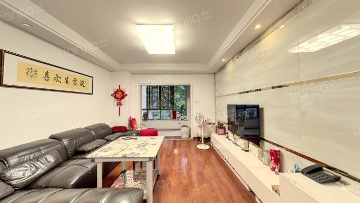 世茂铂翠湾二手房实景图