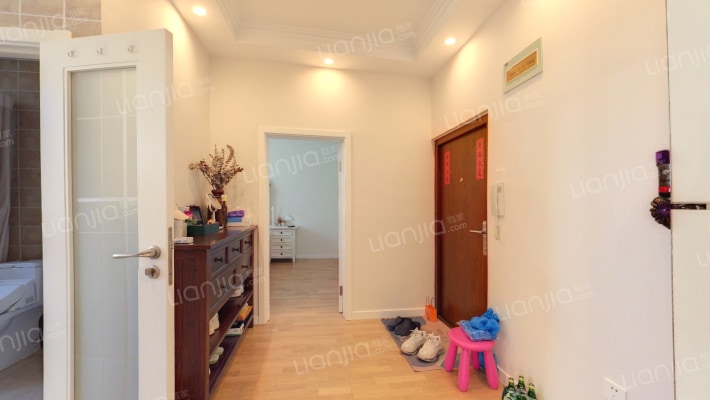 二轻局宿舍二手房实景图