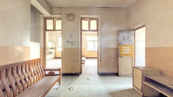 五交化宿舍二手房实景图