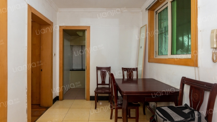 银杏小区二手房实景图