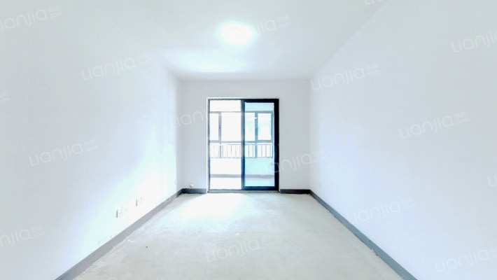 新港家园二手房实景图