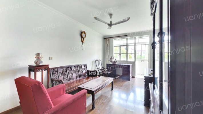 虹纺小区二手房实景图