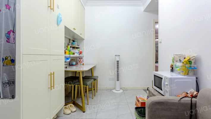 上大东村二手房实景图