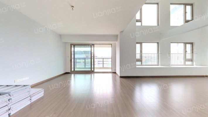 保利大国璟二手房实景图