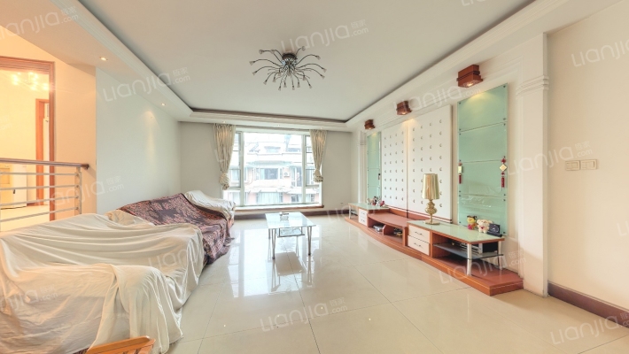 向阳花园B区二手房实景图