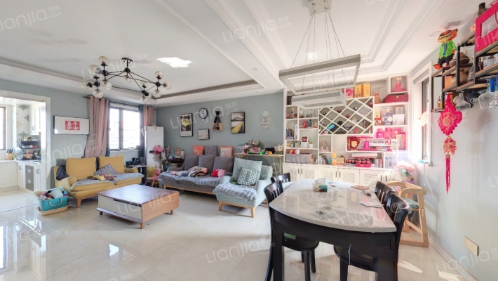 外滩名门二手房实景图