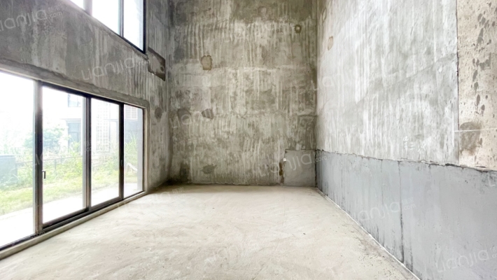 泉悦别院B区二手房实景图