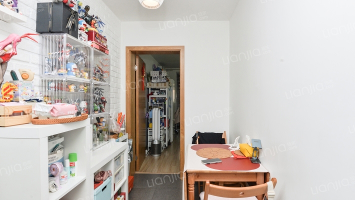 海滨六村二手房实景图