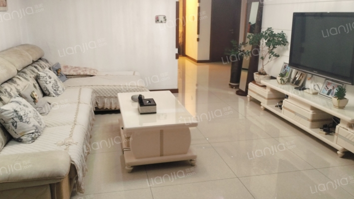 伟业花园二手房实景图